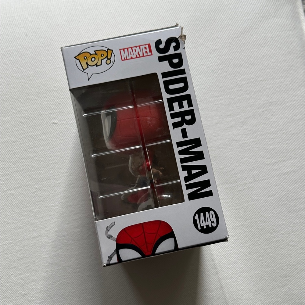 Spider-Man Funko Pop 1449 Marvel - Picture 2 of 5